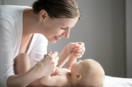 Konsultacja logopedyczna/neurologopedyczna niemowląt