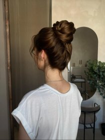 Fryzura okolicznościowa, na wesele