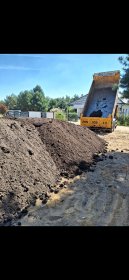 Ziemia Ogrodowa Mieszanka Torfowa zastosowanie do trawników i nasadzenia.