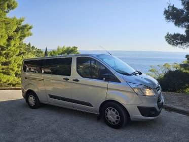 Wynajem busa 9-osobowego wraz z kierowcą