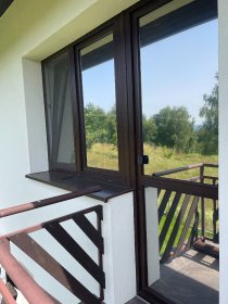 Montaż folii okiennych