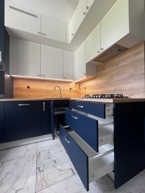 Wykonanie zabudowy kuchennej lub innej