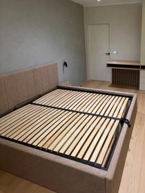 Łóżka tapicerowane