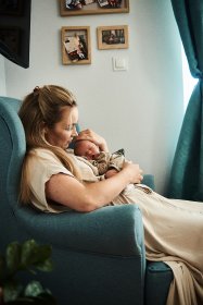 Profesjonalne sesje rodzinne w studio, w plenerze,w domach.