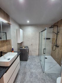 Kompleksowe wykończenie łazienek