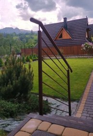 Balustrady stalowe zewnętrzne i wewnętrzne