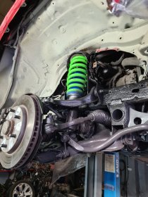 Remonty zawieszeń, silników.