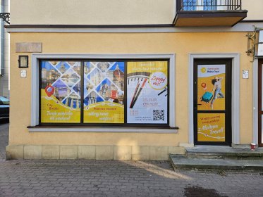 Oklejanie witryn reklamowych