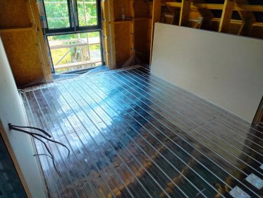 Instalacja ogrzewania podłogowego