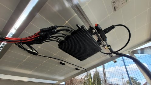 instalacja fotowoltaiczna na mikrofalownikach