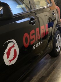 Reklama zewnętrzna /Naklejki