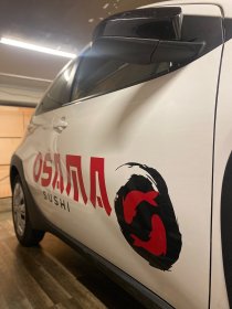 Oklejanie samochodów reklamą