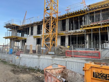 Budowa domów w zabudowie jednorodzinnej ,bliźniaczej . wielorodzinnej