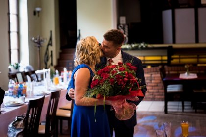 Fotografowanie rocznic, osiemnastek, urodzin