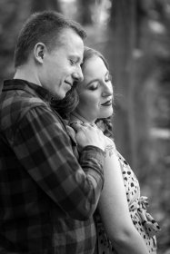 Sesje ciążowe plenerowe/ w studio