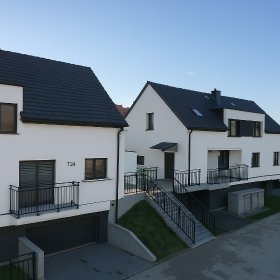 Nadzór nad realizacją budowy w zakresie budownictwa mieszkaniowego oraz przemysłowego.