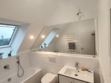 Malowanie agregatem lub z wałka