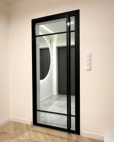 Produkcja oraz montażu drzwi loftowych ze stali.