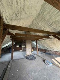 Ocieplanie poddaszy pianką pur