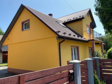 Mycie elewacji z zanieczyszczeń