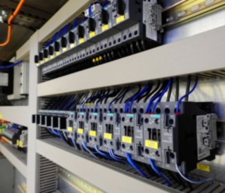 Montaż szaf elektrycznych