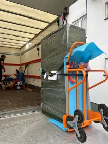 TRANSPORT BUSEM MIĘDZYNARODOWY