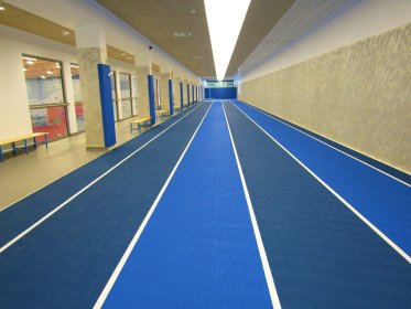 Montaż podłóg sportowych