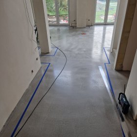 Montaż podłóóg LVT - wraz z kompletnym przygotowaniem