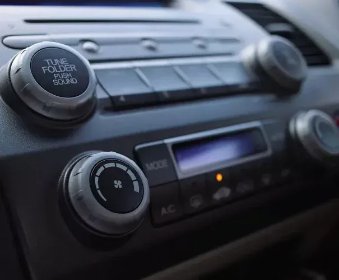 Serwis klimatyzacji samochodowych