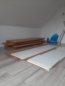 Składanie mebli