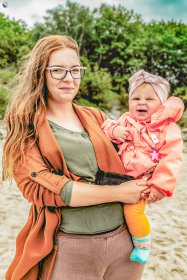 Sesja rodzinna plenerowa nad morzem