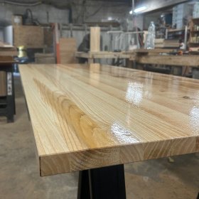 Biurka, stoły, stoliki kawowe, szafy, meble ogrodowe