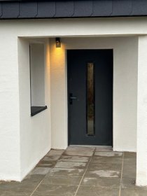 Montaż dzwi zewnątrz