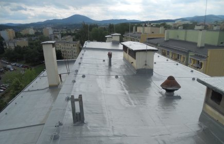 Kompleksowe uszczelnianie dachów ,tarasów . Izolacja fundamentów.