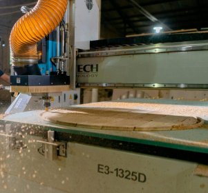 LEASING / POŻYCZKA na MASZYNY DO OBRÓBKI DREWNA frezarki, piły formatowe, CNC, okleiniarka