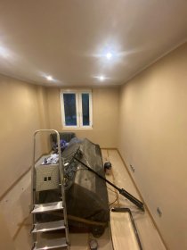 Malowanie ścian i sufitów