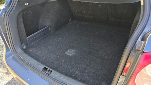 Kompleksowe pranie tapicerki materiałowej i czyszczenie tapicerki skórzanej