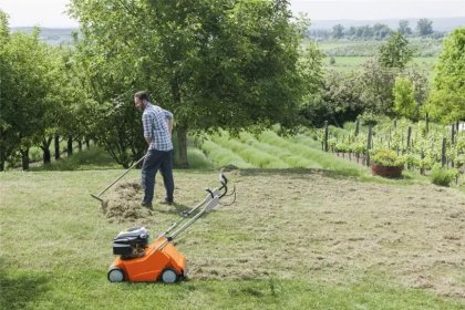 Koszenie trawy, zarośli