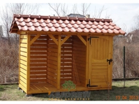 Domek z dachówką, nowoczesna drewutnia, prosta drewutnia, domek drewniany