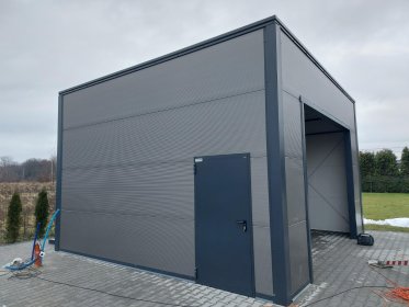 garaż 6 x 7  x 4  pod mechanikę pojazdów