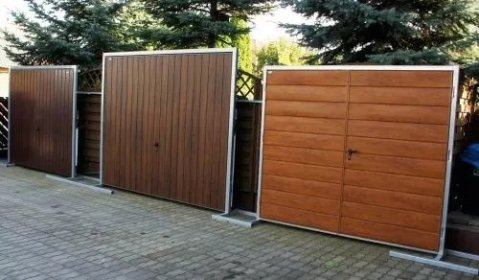 Brama garażowa dwuskrzydłowa, uchylna