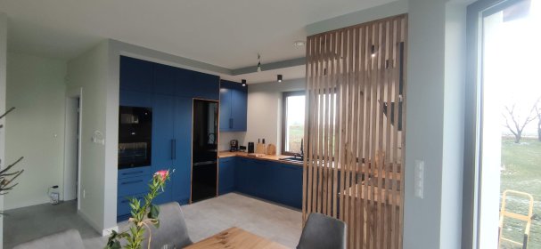 Montaż blatów drewnianych