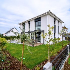 Budowa domu prefabrykowanego piętrowego - model katalogowy