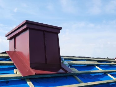 Obróbki dekarskie/balkony/kominy itp