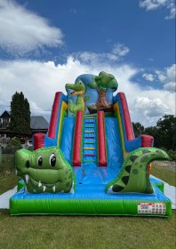 Dmuchana zjeżdżalnia 