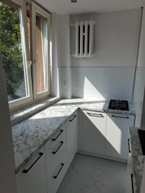 Montaz mebli kuchennych,blatow,ukladanie plytek,prace hydrauliczne,elektryczne iitd.