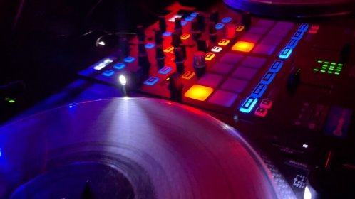 Szkolenie DJ - tryb indywidualny 10h (5 spotkań po 2h) - poziom ZAAWANSOWANY