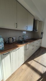 Kuchnie, garderoby, zabudowa przestrzenna.