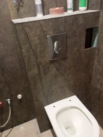 Wykończenia łazienek – glazura, hydroizolacja, biały montaż