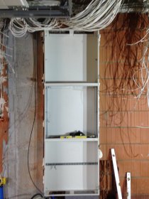Montaż Instalacji Elektrycznych od Podstaw – Dom, Mieszkanie, Firma